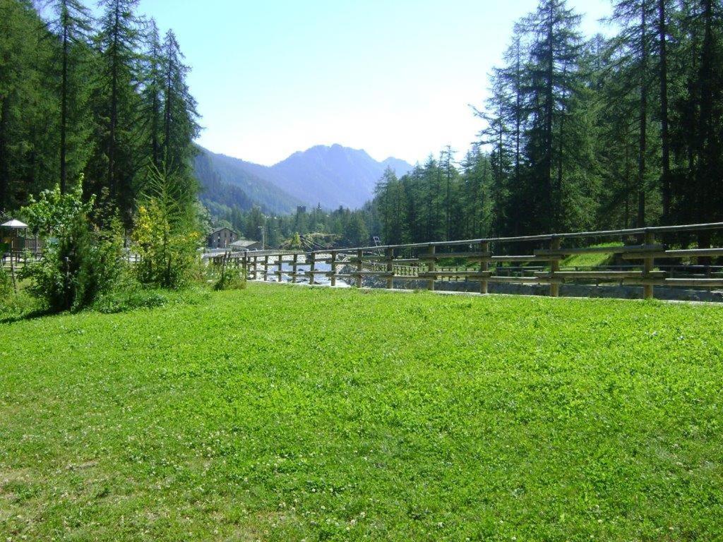 Albergo Castello Da Bonino Champorcher Bagian luar foto