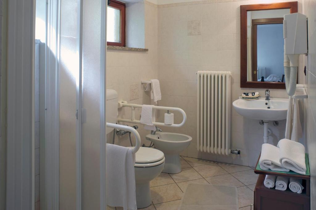 Albergo Castello Da Bonino Champorcher Bagian luar foto
